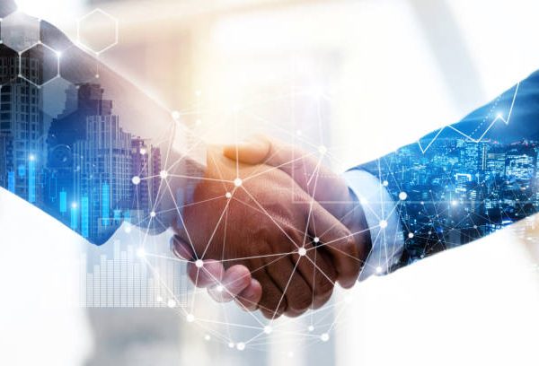 A autenticidade no engajamento atual fortalece conexão, aumenta confiança e melhora relacionamento com o público digital.